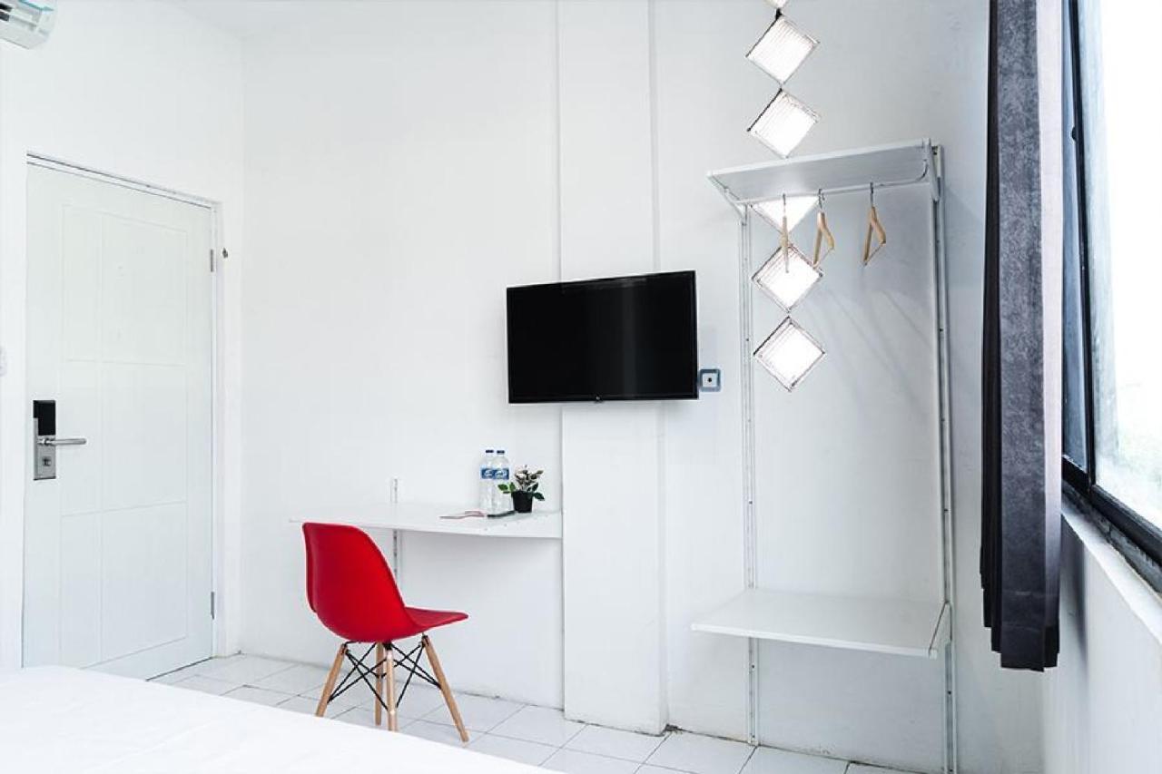 Reddoorz Near Seasons City Mall Jakarta Ngoại thất bức ảnh